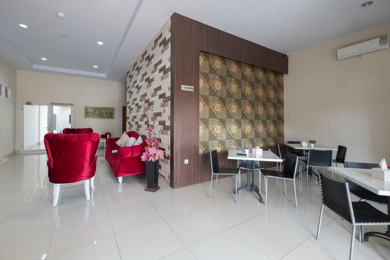 Hotel Astra Novilia Makasar Exteriér fotografie