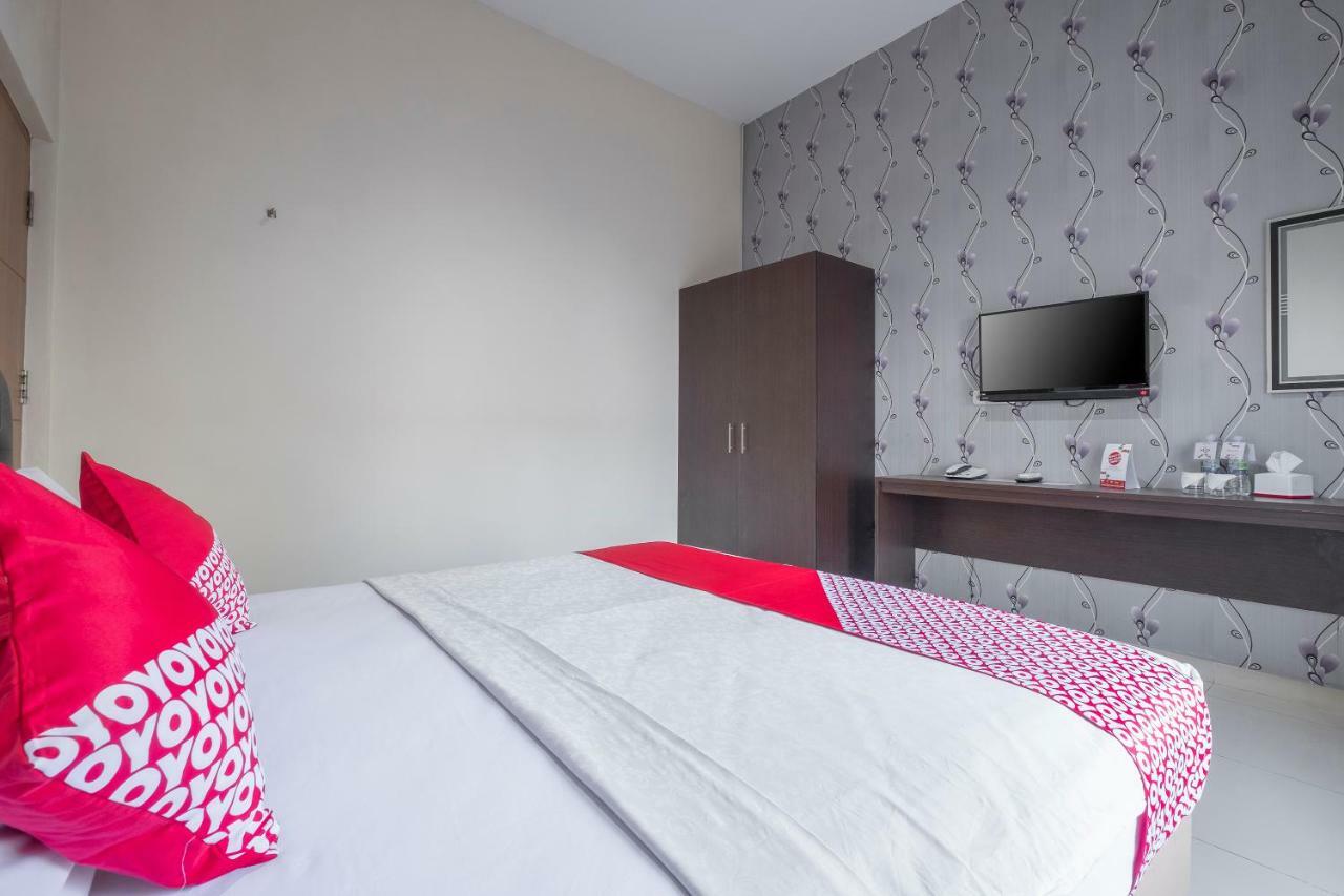 Hotel Astra Novilia Makasar Exteriér fotografie