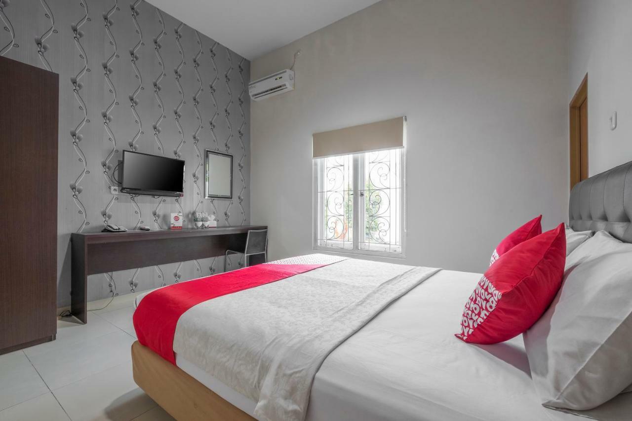 Hotel Astra Novilia Makasar Exteriér fotografie