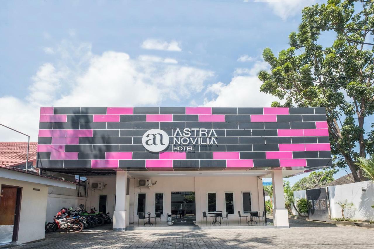Hotel Astra Novilia Makasar Exteriér fotografie