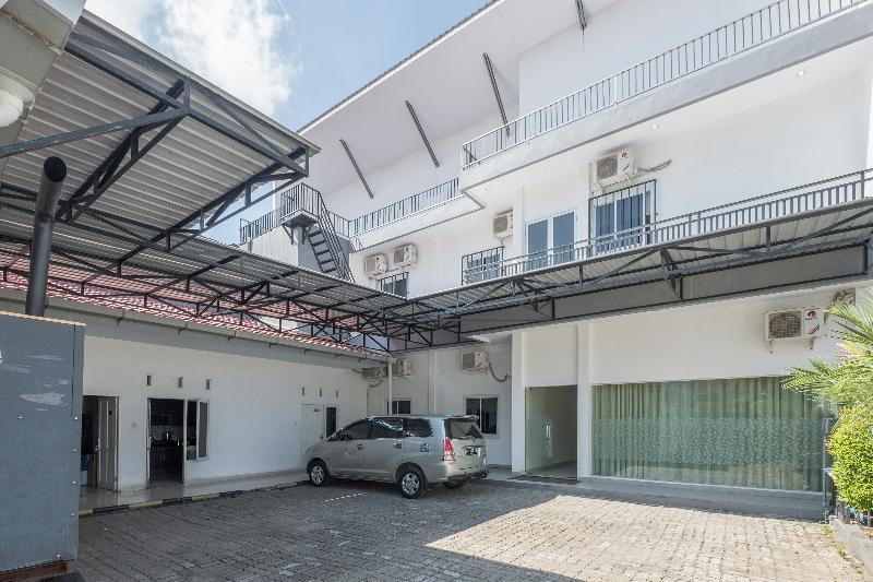 Hotel Astra Novilia Makasar Exteriér fotografie